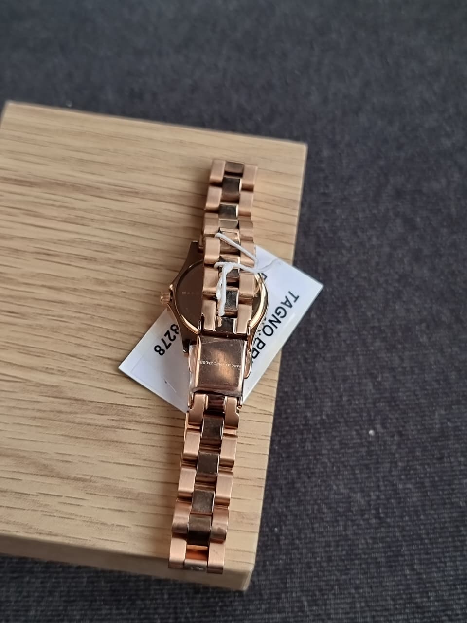 Marc Jacobs Henry Rose Gold Dial Rose Gold Steel Strap Watch For Women - MBM3278