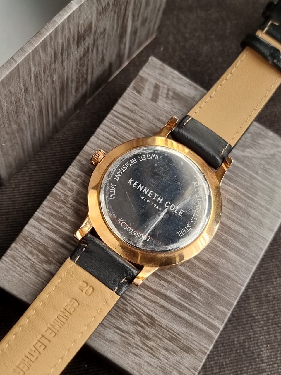 Kenneth Cole Gents Watch 40mm dial Size KC50195002