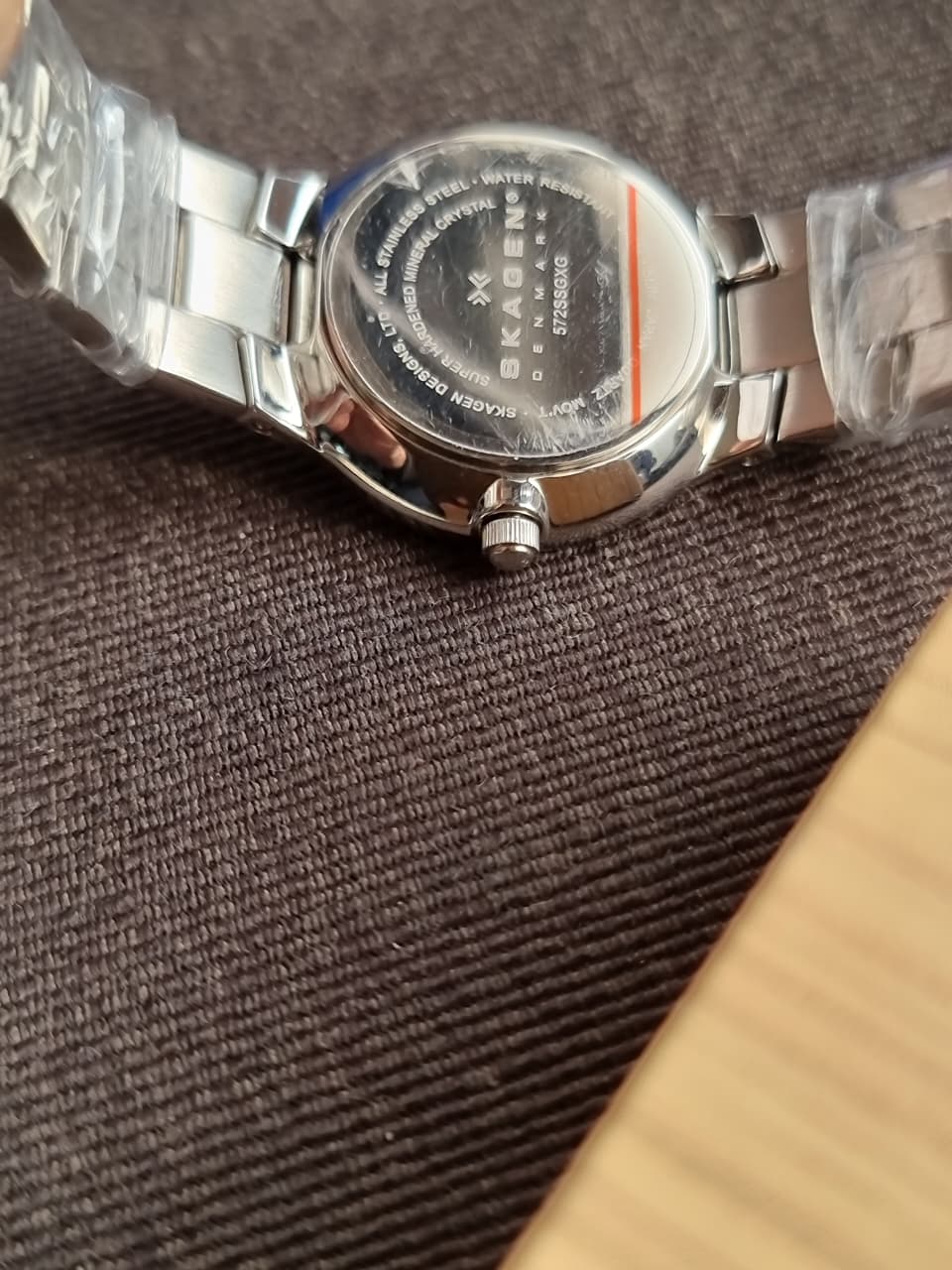 Skagen Denmark Fashion Brand Two Tone Quartz Watch  572ssgxg