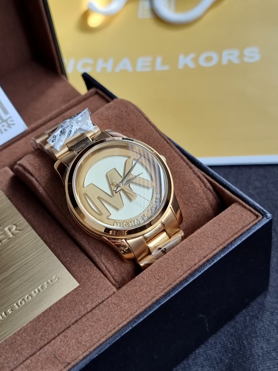 Michael Kors Women display picture 1