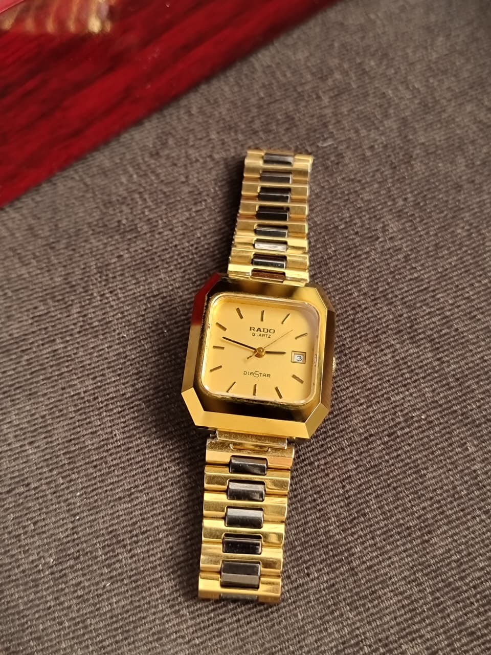 Rado Diastar Vinatge Ladies Watch 24mm Dial Quartz Watch