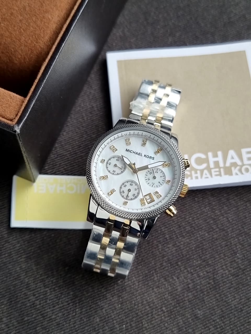 Michael Kors Jet Set Two-tone Stainless Steel Mother of pearl Dial Chronograph Quartz Watch for Ladies - MK-5057