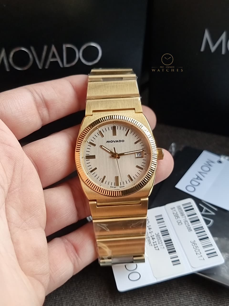 Movado Heritage Series Ondoplan Pale Gold Fluted bezel Ionic Men's Watch 3650217