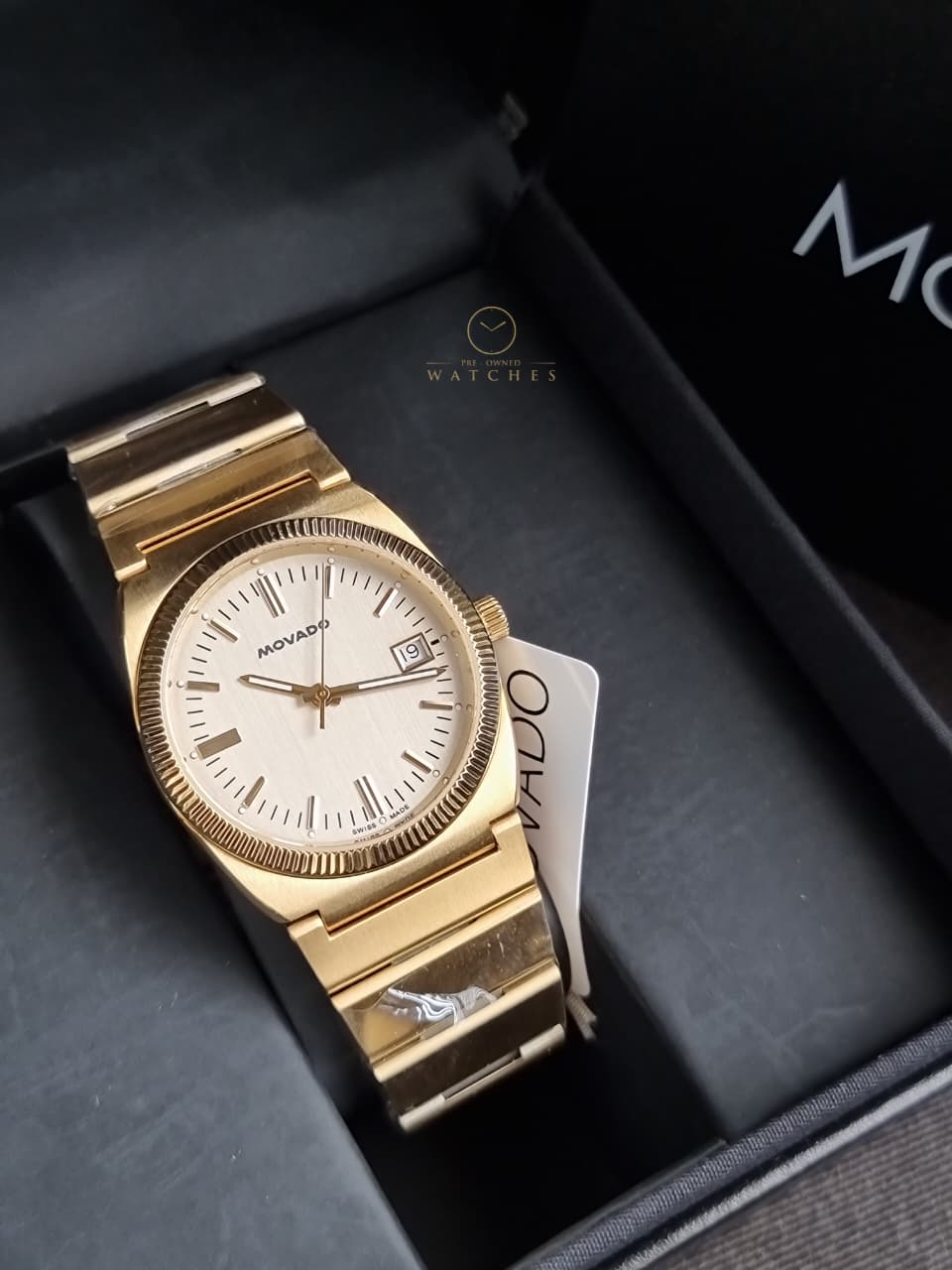 Movado Heritage Series Ondoplan Pale Gold Fluted bezel Ionic Men's Watch 3650217