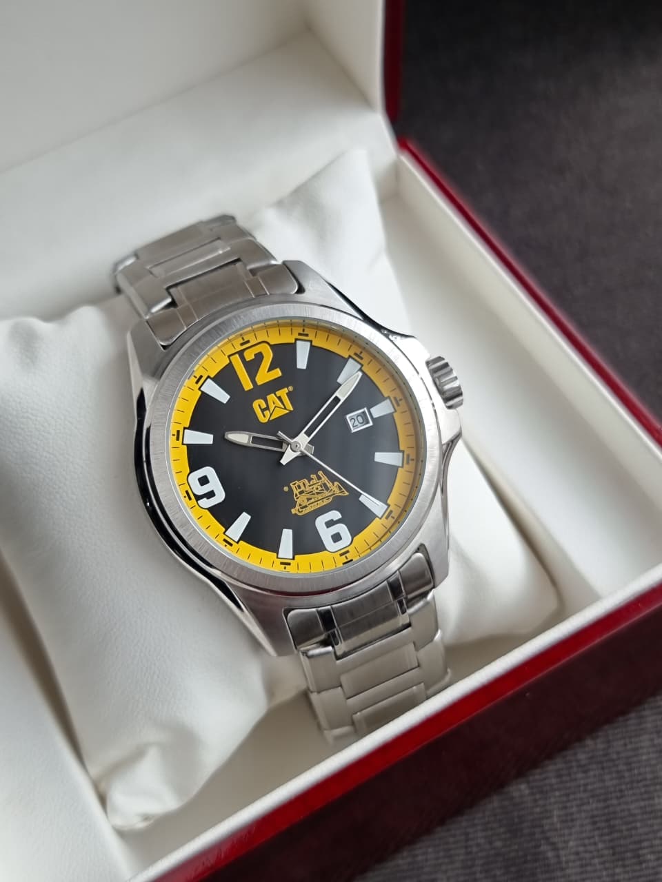 Cat Gents Watch Silver Casing BLack Dial 40mm Quartz Watch