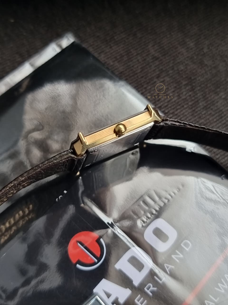 Rado Florence Ladies Watch Golden Casing Golden Dial Quartz Watch