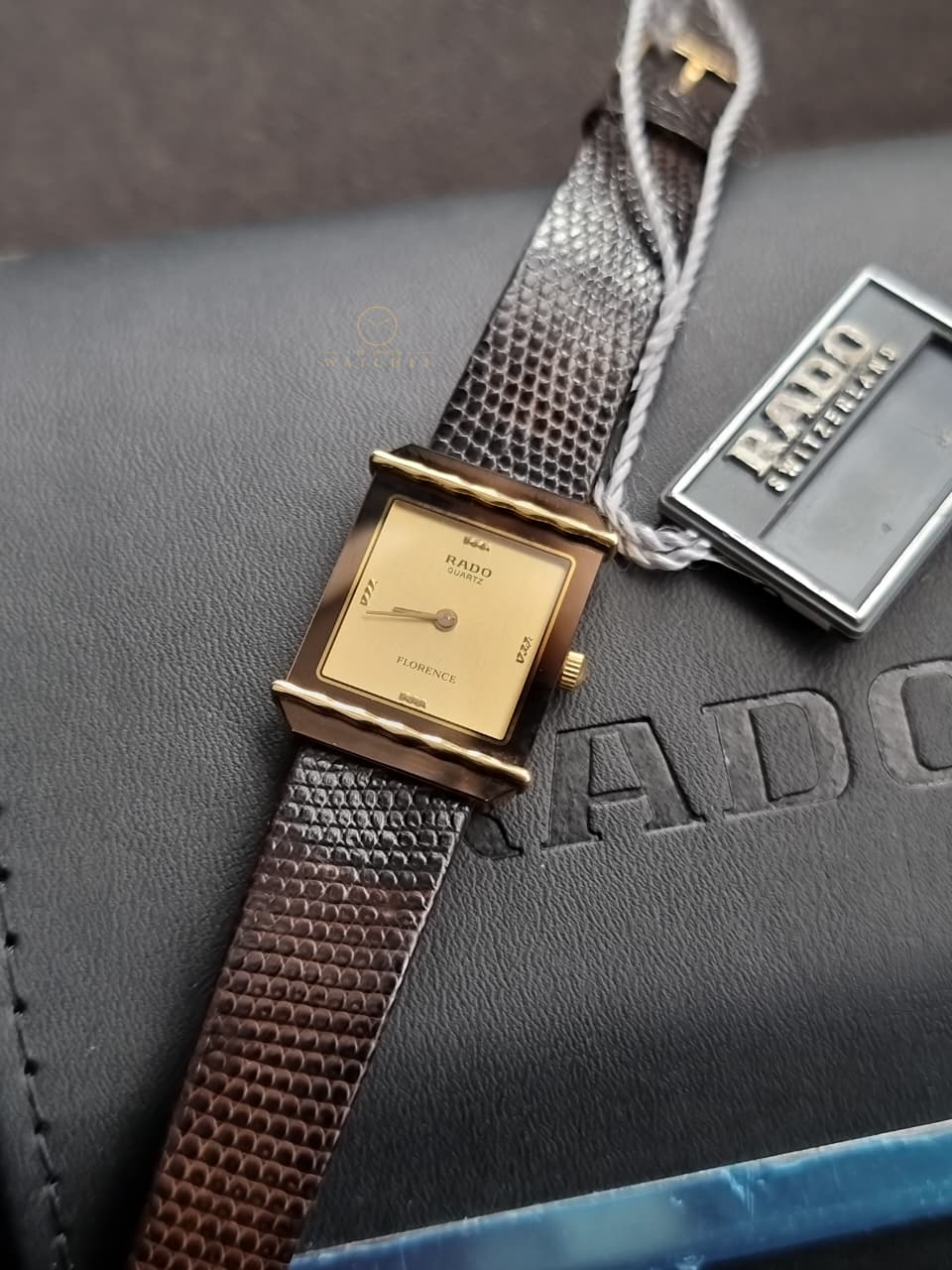 Rado Florence Ladies Watch Golden Casing Golden Dial Quartz Watch