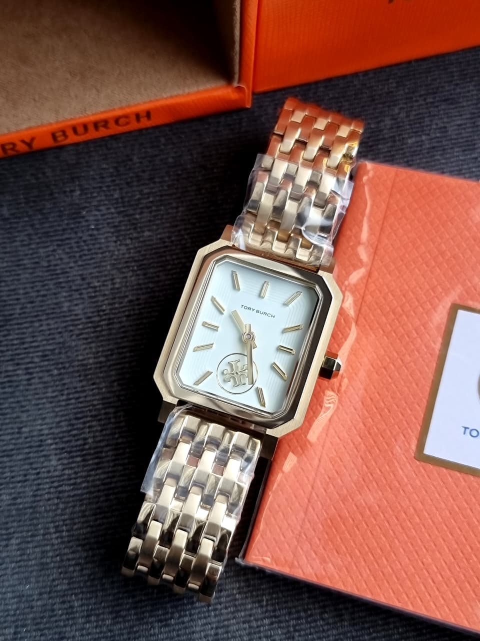 Tory Burch Robinson Gold Bracelet Watch TBW1500