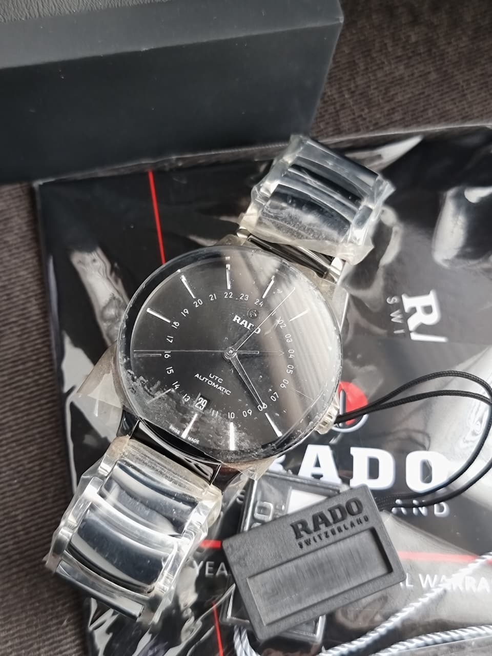RADO Centrix XL Automatic Black Dial Men's Watch Item No. R30166152