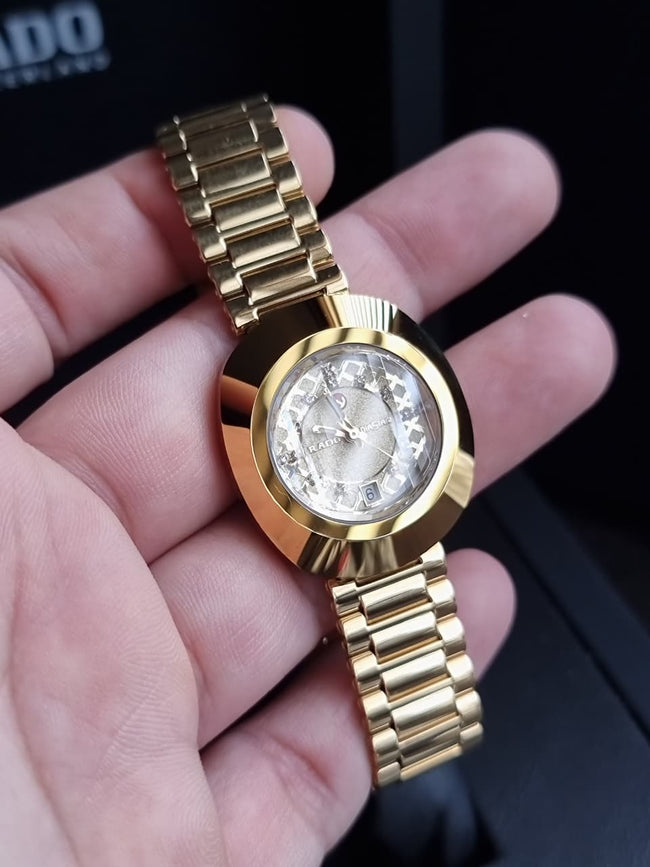 Rado Diastar Ladies Watch Golden Casing Golden Chain Automatic Watch Main Image