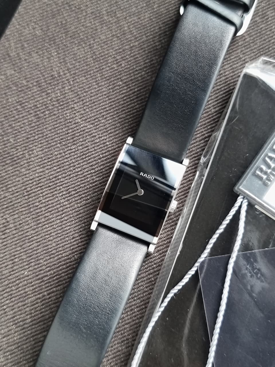RADO Integral Quartz Black Dial Ladies Watch Item No. R20786165