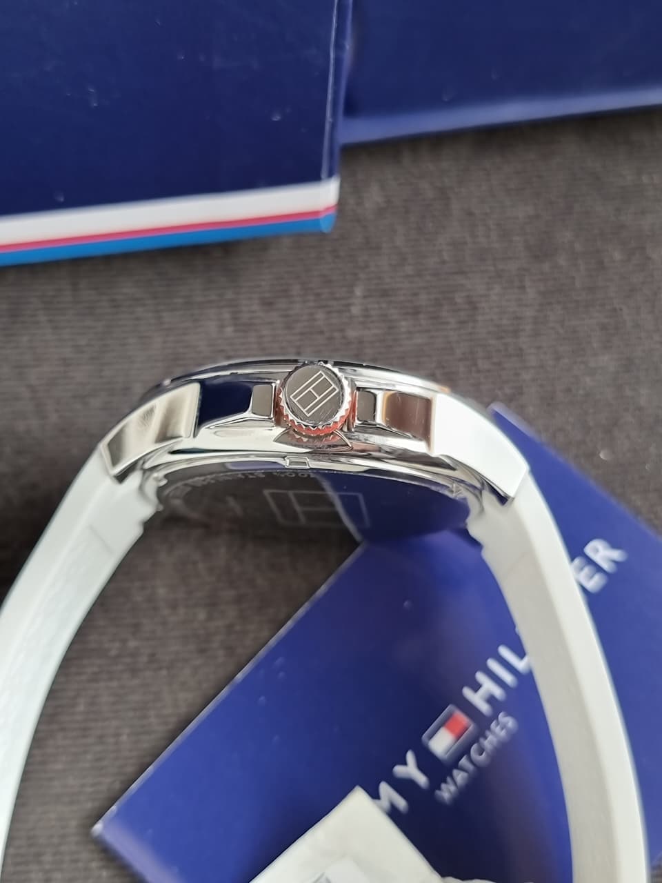 TOMMY HILFIGER Black Dial White Silicone Mens Watch 1790864