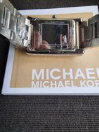 Michael Kors Essex Silver Quartz Stainless Steel Watch MK4906