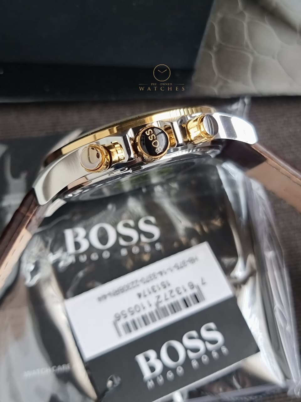 HUGO BOSS 1513174 Quartz Men’s Leather Strap White Dial 44mm Watch