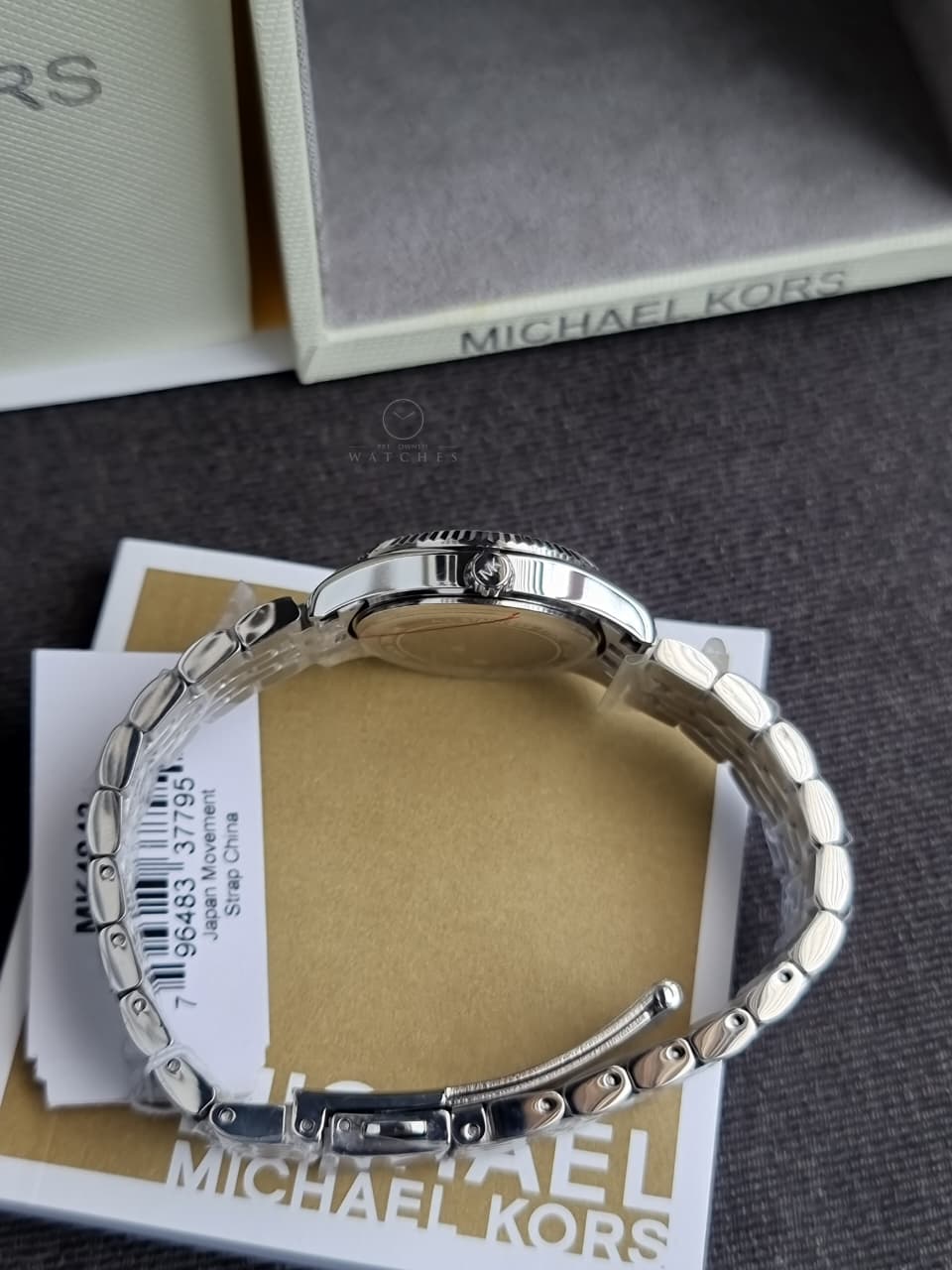 Michael Kors Women's Analogue Quartz Watch with Stainless Steel Strap MK4843