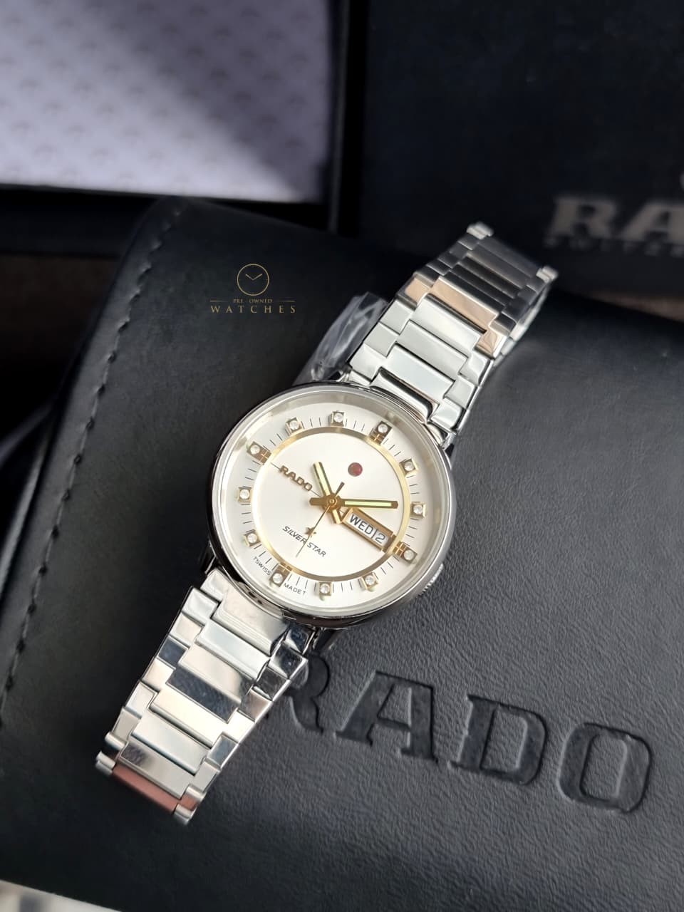 Rado White Dial Silver Casing 28mm Dial Automatic Watch
