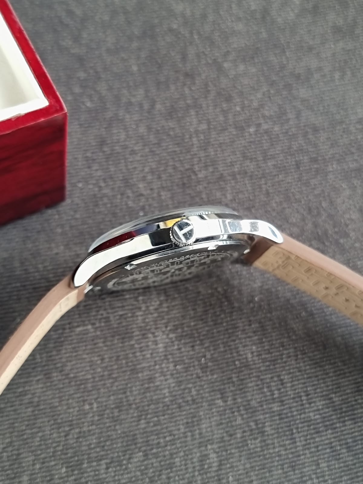 Ted Baker   Gents Watch 40mm Dial Quartz Watch