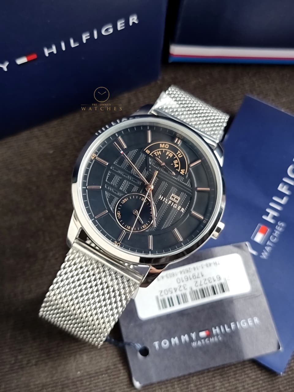 Tommy Hilfiger Men’s Quartz Stainless Steel Black Dial 44mm Watch 1791610