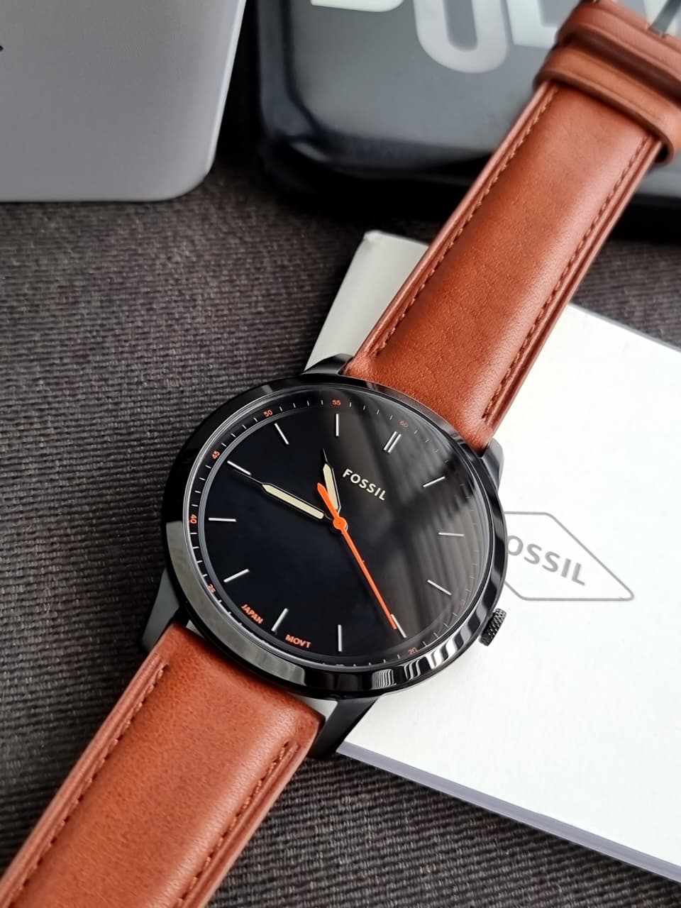 Fossil Men’s Quartz Leather Strap Black Dial 44mm Watch FS5305
