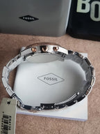Fossil Women’s Quartz Stainless Steel Mother Of Pearl Dial 39mm Watch ES4135