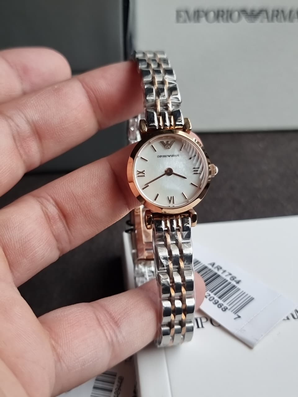Emporio Armani Women’s Analog Stainless Steel Mother of Pearl Dial 22mm Watch AR1764