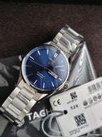Tag Heuer Carrera Men’s Automatic Swiss Made Silver Stainless Steel Blue Dial 41mm Watch WAR201E.BA0723