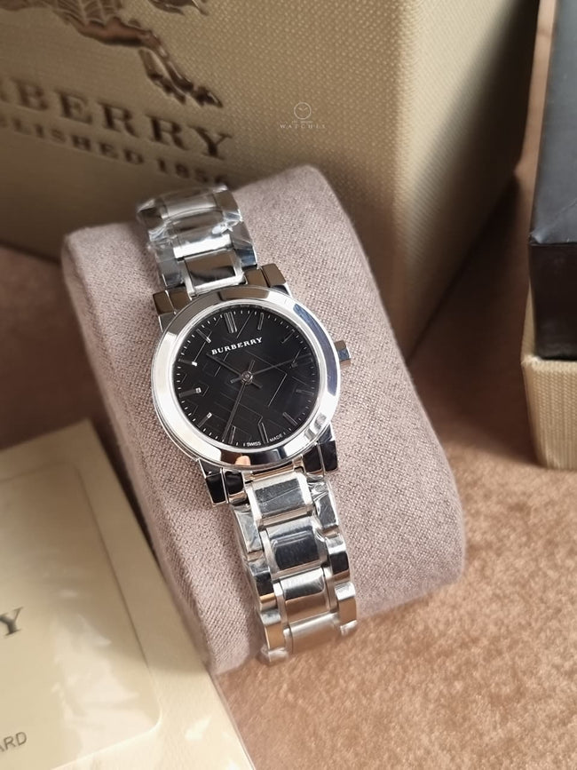 Burberry The City Bu9201 Women’s Analog Watch Main Image