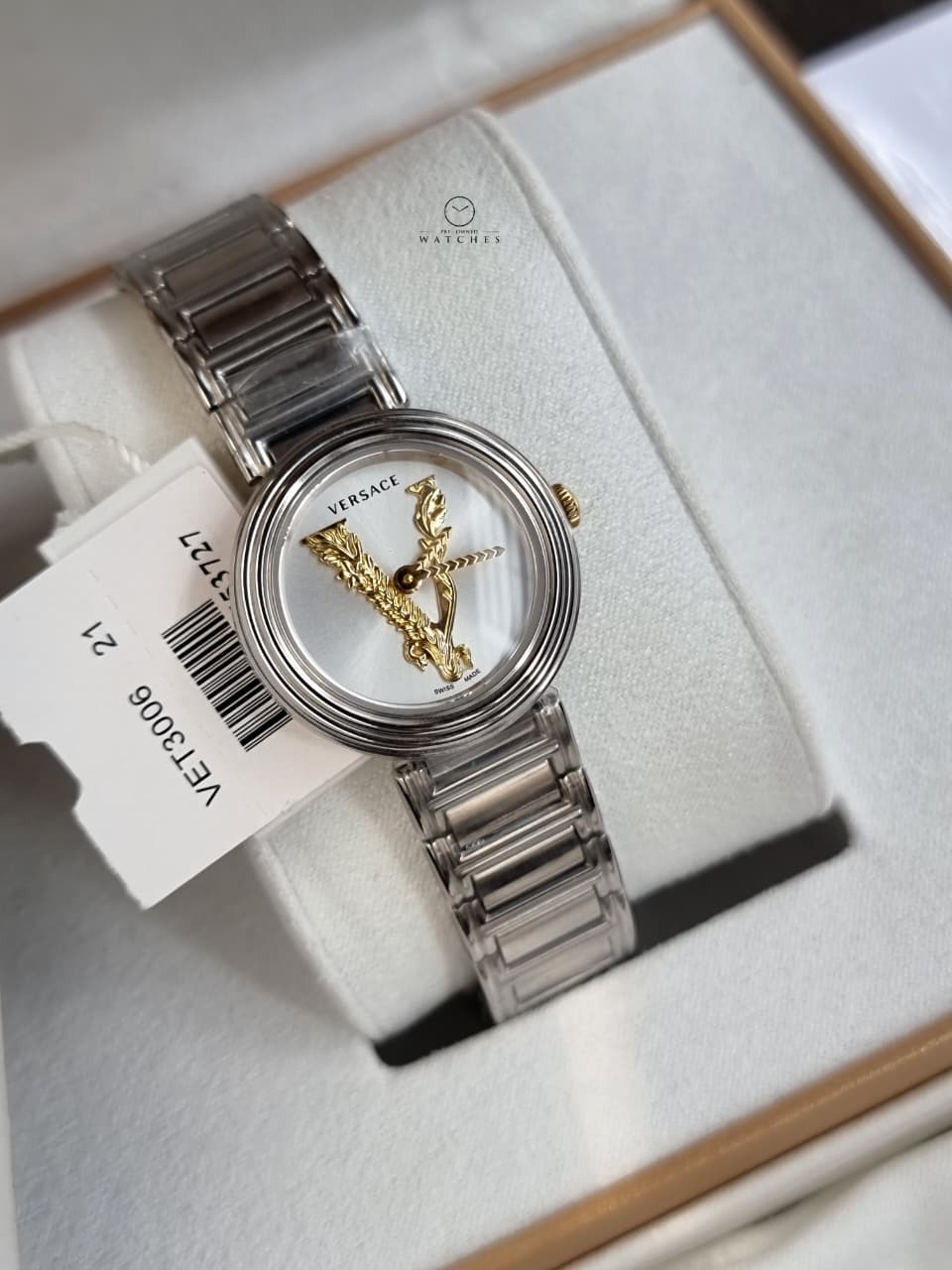 Versace Women’s Quartz Swiss Made Silver Stainless Steel Silver Dial 28mm Watch VET300621