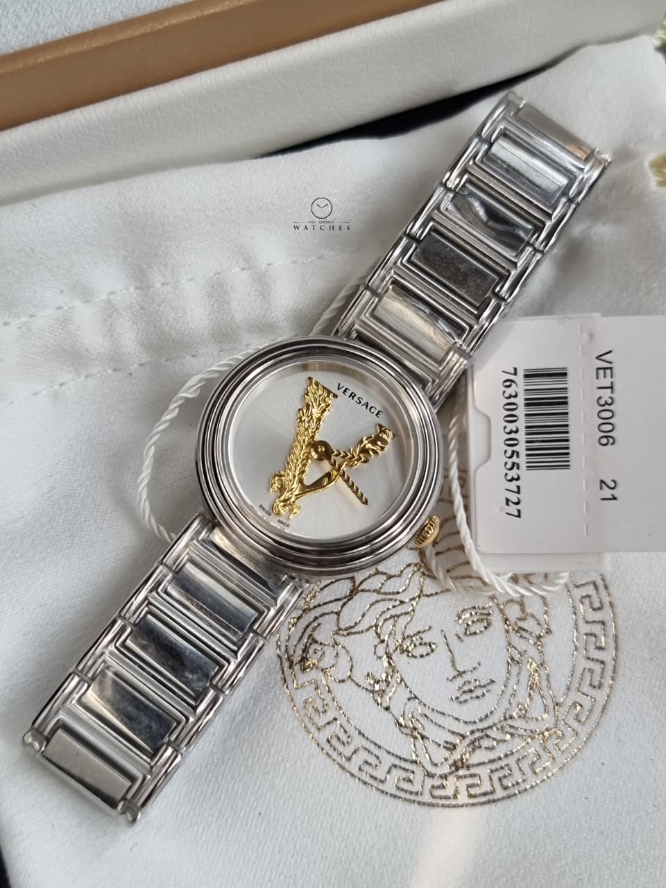 Versace Women’s Quartz Swiss Made Silver Stainless Steel Silver Dial 28mm Watch VET300621