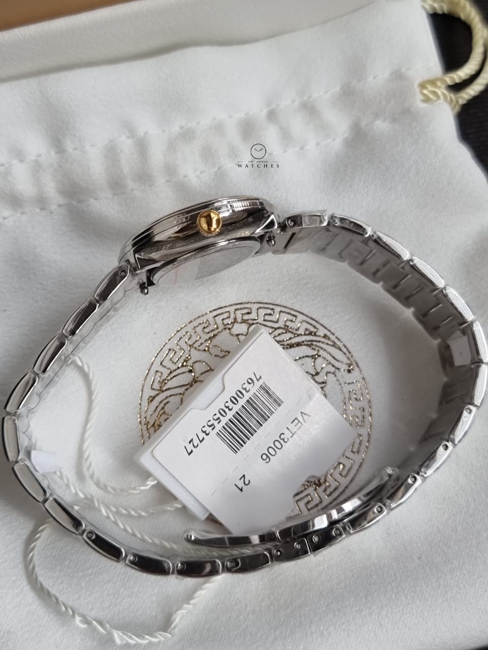 Versace Women’s Quartz Swiss Made Silver Stainless Steel Silver Dial 28mm Watch VET300621