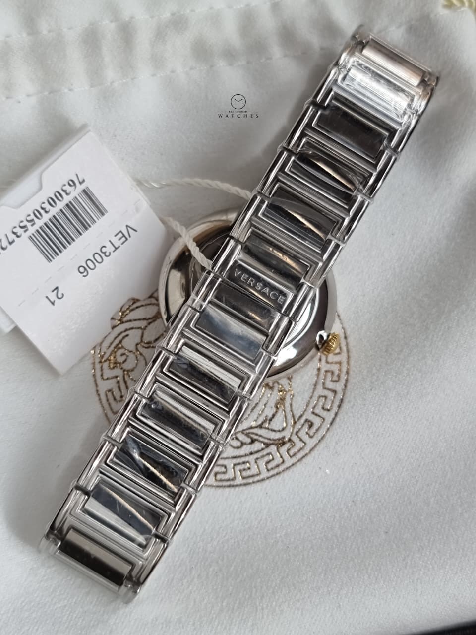 Versace Women’s Quartz Swiss Made Silver Stainless Steel Silver Dial 28mm Watch VET300621