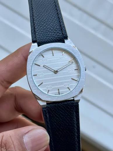 Gucci Men's Silver Stainless Steel Watch, Black Leather | YA163419