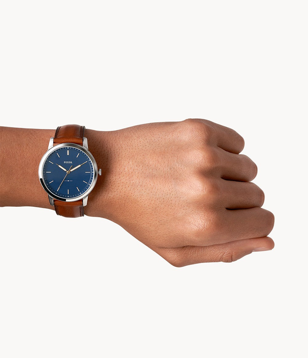 Fossil Men's Minimalist Stainless Steel Slim Casual Watch (Model: FS5304)