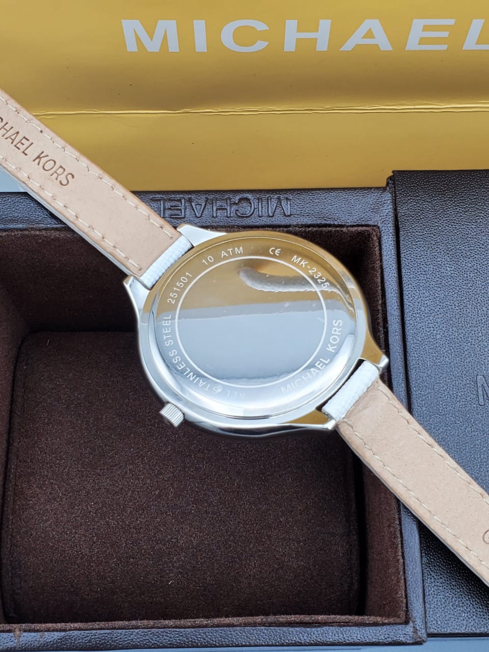 MICHAEL KORS Slim Runway White Leather Strap Ladies Watch MK2325