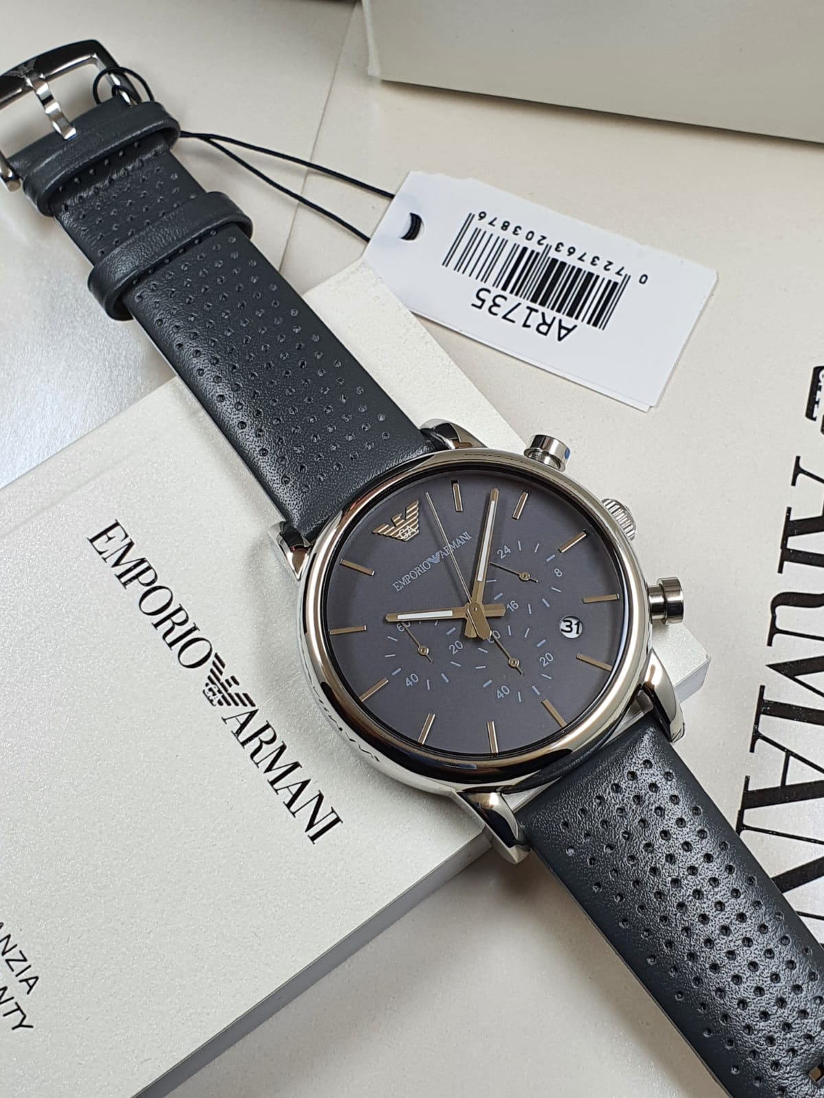 Emporio Armani Men’s Chronograph Quartz Leather Strap Grey Dial 41mm Watch AR1735