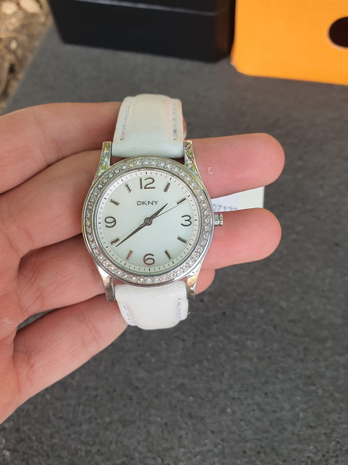 DKNY NY8483 Women's watch