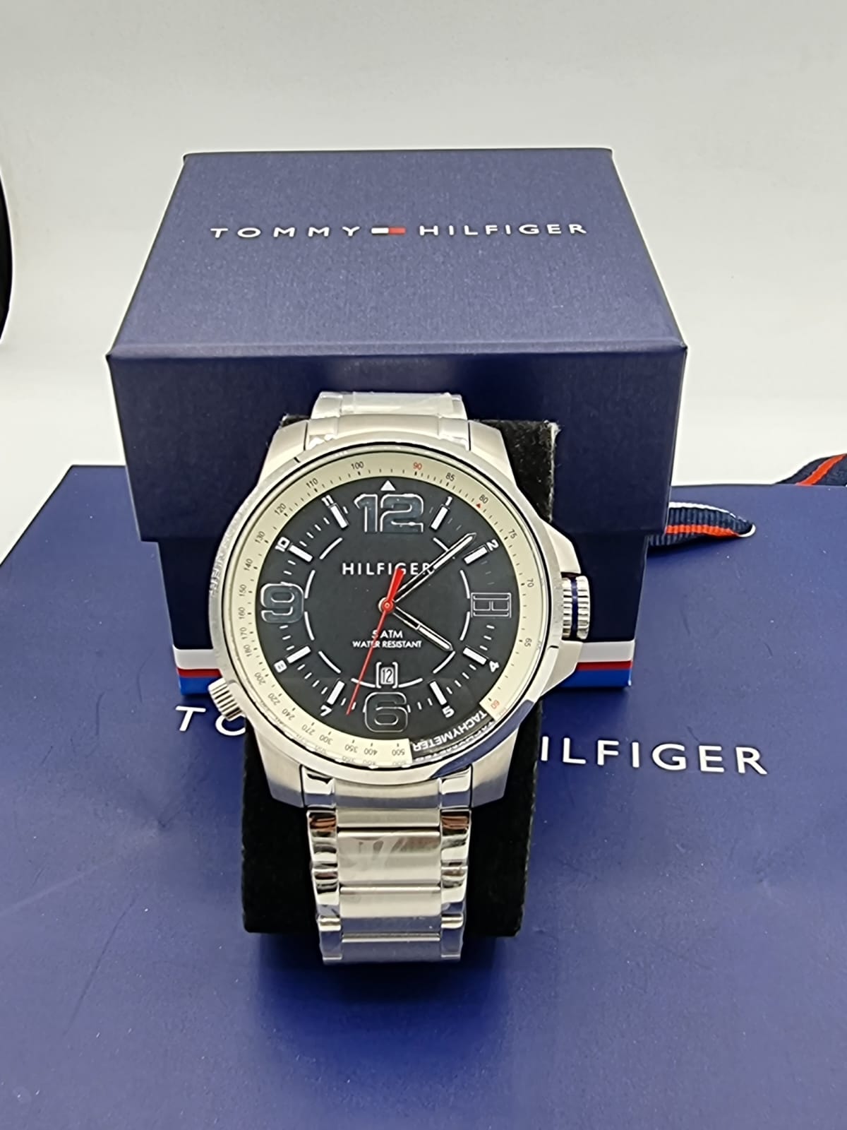 Tommy Hilfiger Men's 1791222 Cool Sport Analog Display Japanese Quartz Silver Watch