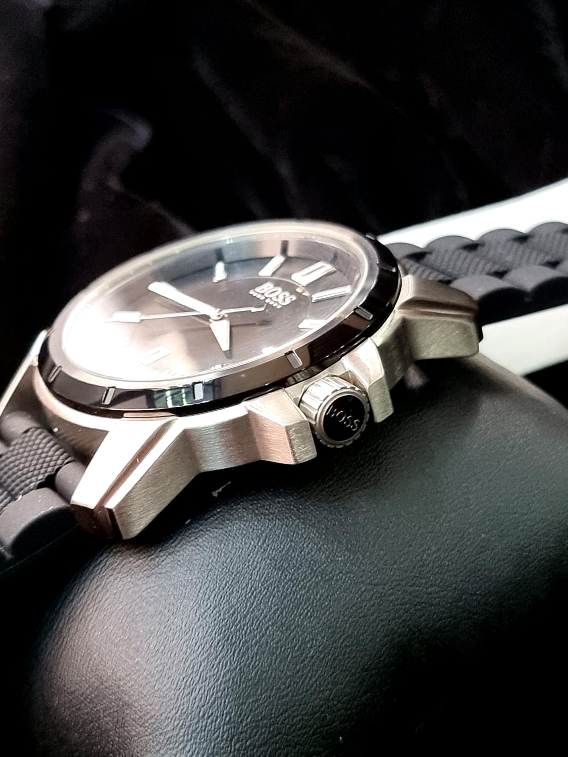 Hugo Boss Origin 1512922 Mens Wristwatch Classic (lot item strap Change)