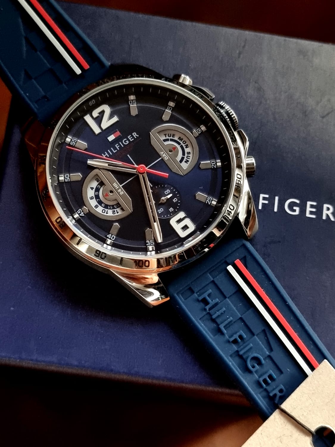 Tommy Hilfiger Watch 1791476 Tommy Hilfiger Men's Decker Blue Dial